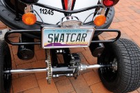 Bumper-Car von Tom Wright: Sauber gearbeitete Quad-Fahrwerkstechnik an der Hinterhand eines ‚Police Cars‘